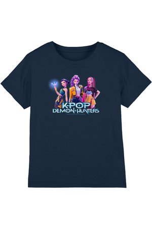 Navy t-shirt with three animated female K-pop characters in vibrant outfits and glowing hand, text "KPOP DEMON HUNTERS" below them.