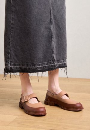 PIX - Riemchenballerina - brown