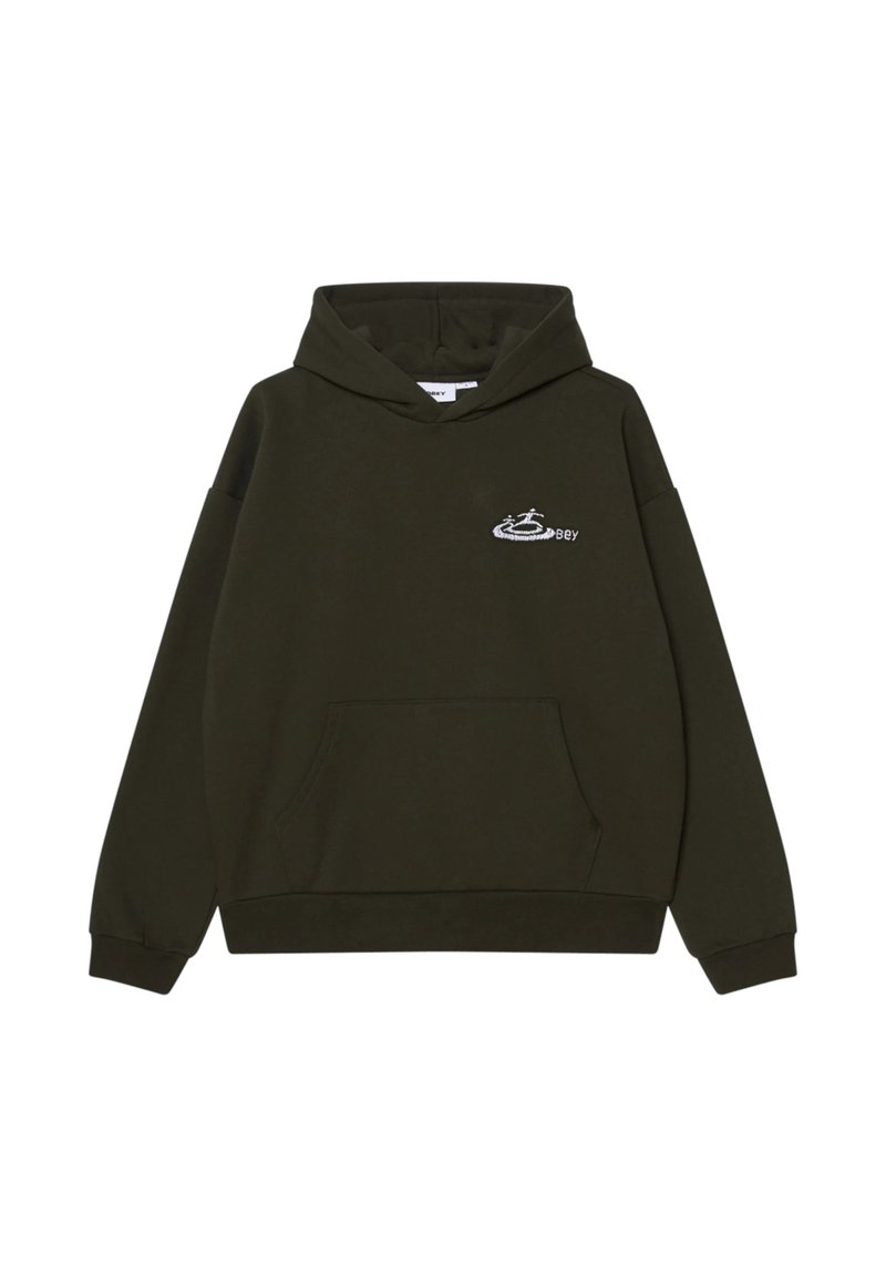 Donkergroene hoodie gemaakt van zachte stof, met een kangoeroezak en geborduurd logo op de linkerborst. Relaxte pasvorm met een capuchon met trekkoord.