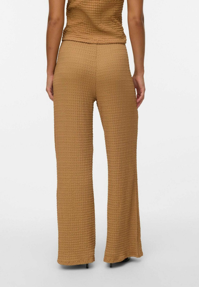 tobacco bukse CORD PATTI STRAIGHT Vero Moda Wide-leg VMLINA Mid