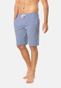 Short de bain rayé bleu et blanc en tissu léger, avec poches latérales et taille réglable par cordon.