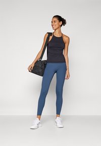 Björn Borg REFORM PREMIUM - Punčochy - midnight navy