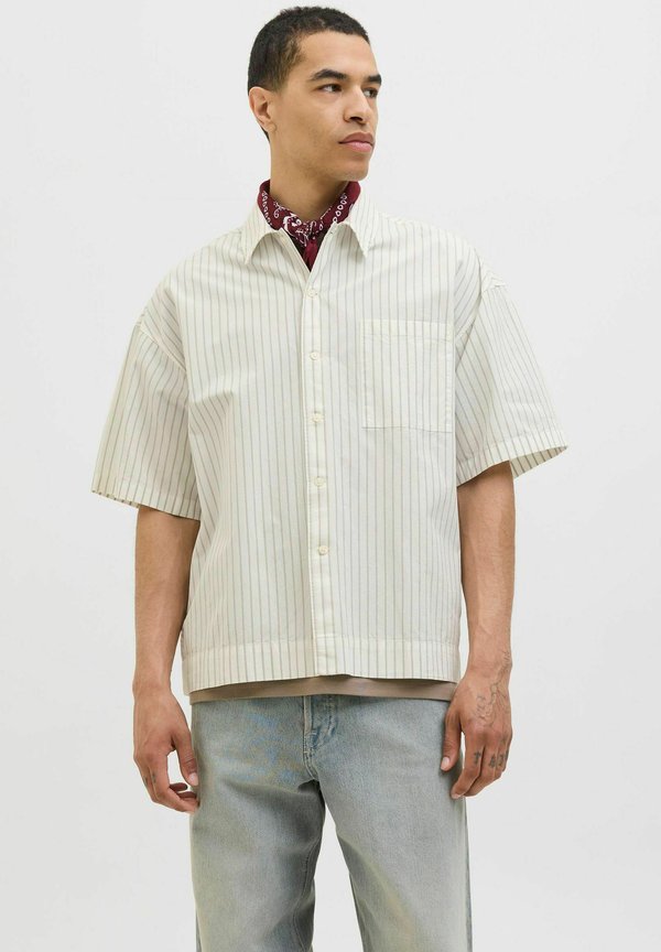 WIDE FIT - Hemd - cloud dancer