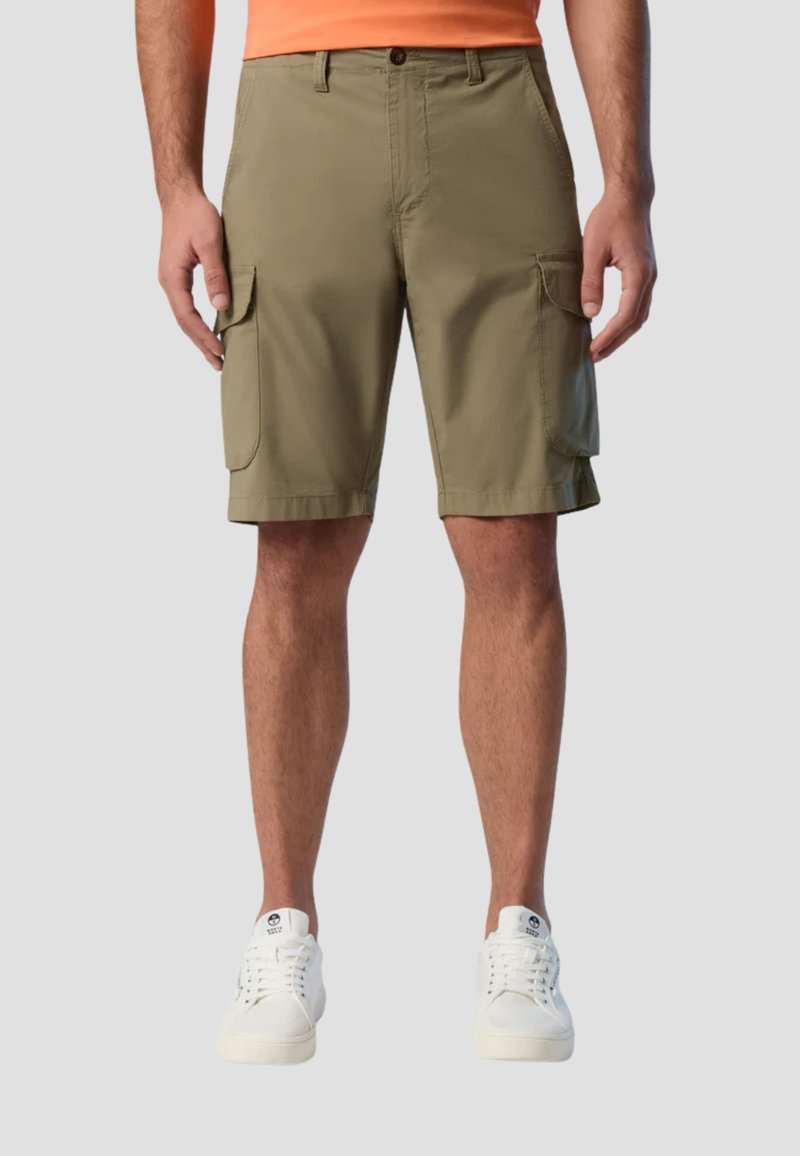 Pantaloni cargo color khaki con davanti piatto, due tasche laterali e una vestibilità leggermente ampia. Realizzati in tessuto leggero per il comfort.