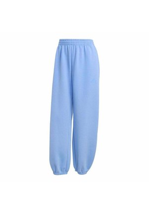 Pantalones deportivos de color azul claro con una cintura elástica y puños fruncidos. Fabricados con una tela suave, presentan un sutil logotipo en relieve en la pierna izquierda.