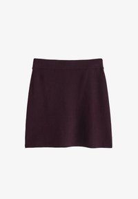 Selezionato, dark red