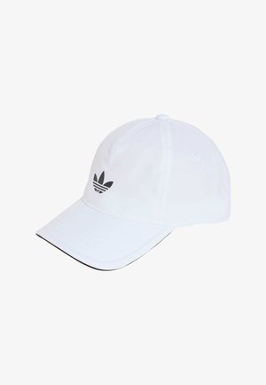 Biała czapka baseballowa Adidas z czarnym logo trifolium z przodu oraz zakrzywionym daszkiem z czarną lamówką.