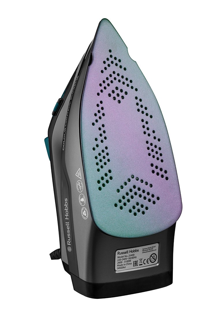 Ferro da stiro con un elegante corpo nero, suola in ceramica colorata con fori di ventilazione e dettagli texturizzati sul manico.