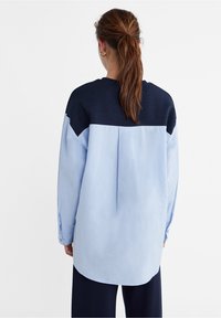 Stradivarius Mikina - dark blue