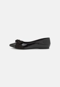 Valitud, black