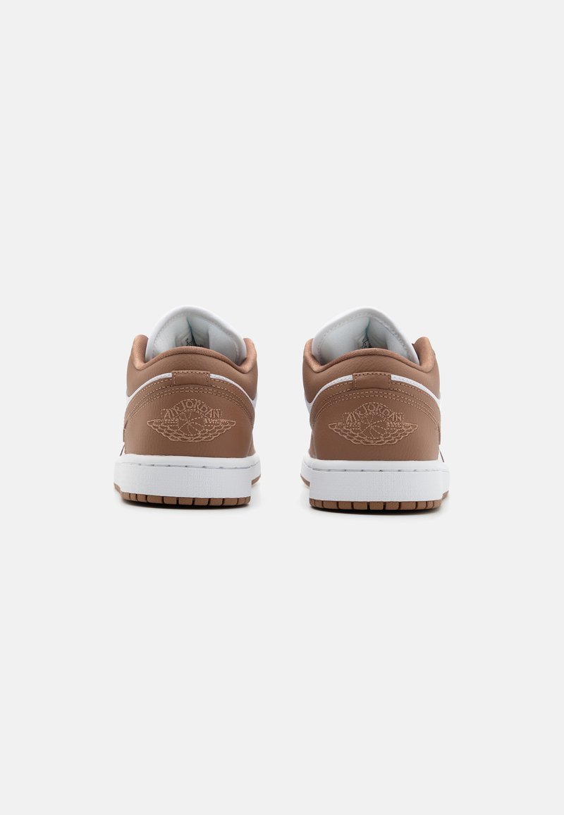 Jordan AIR JORDAN Sneaker low archaeo brown/white/braun