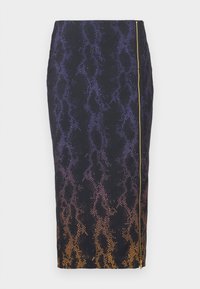 Gonna a matita nera con stampa sfumata di serpente viola e arancione e una zip verticale dorata sul lato destro.