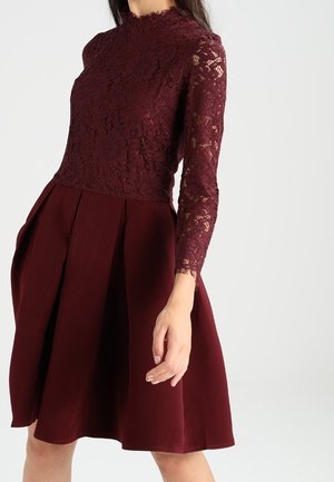 Juhlamekko - dark red