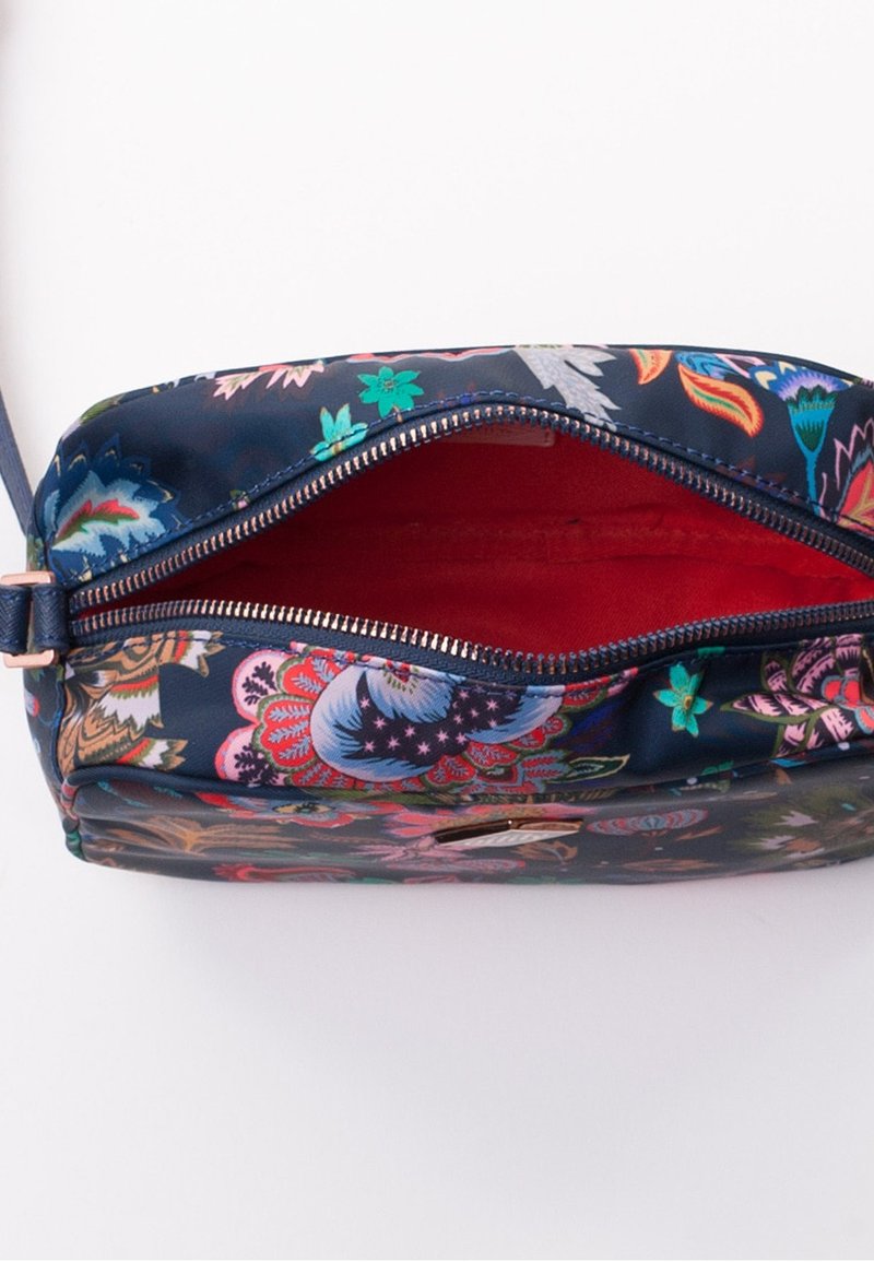 Damen Handtaschen | Oilily Umhängetasche black iris/mehrfarbig - MS17544 Damen Handtaschen | Oilily Umhängetasche black iris/mehrfarbig - MS17544