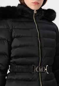 MARCIANO BY GUESS Gewatteerde jas - black