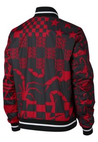 Röd och svart bomberjacka med rutmönster och skorpionmönster, vitrandig krage och manschetter, med framträdande Nike-logotyp.