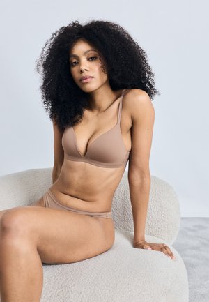 MICRO ESSENTIALS PADDED  - Triangel BH - rich taupe