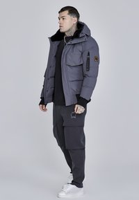 SIKSILK Chaqueta de invierno - grey