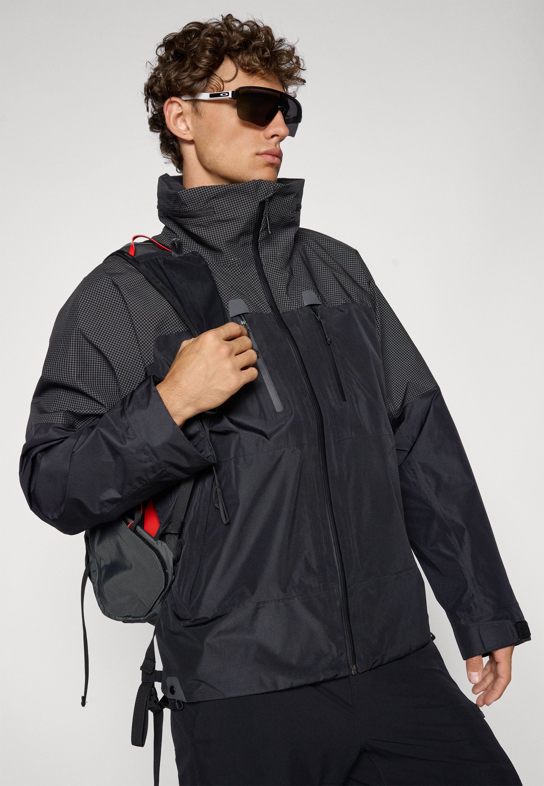 The North Face DEVILS THUMB - Kurtka przeciwdeszczowa/czarny