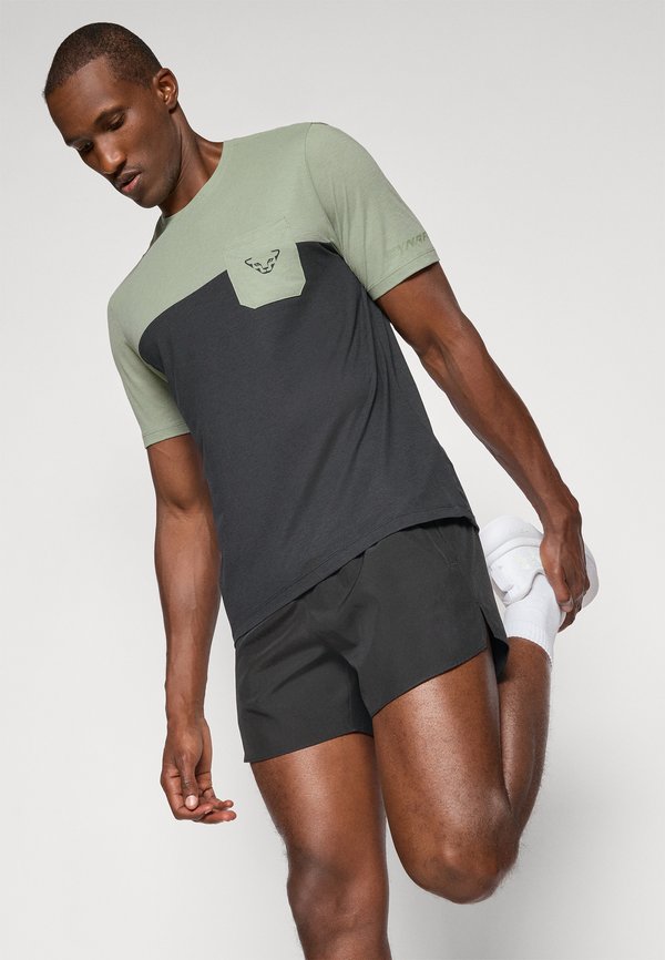 TRANSALPER POCKET TEE - Print T-shirt - sage2