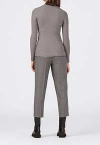 HALLHUBER Pullover - silver-coloured