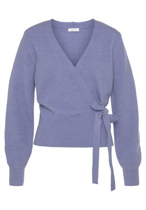 Pullover in lavanda realizzato in morbido tessuto a maglia, con scollatura a V profonda, maniche lunghe e dettaglio in vita con fiocco, completato da orlo a coste.