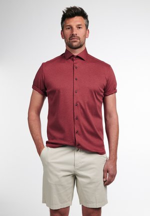 MODERN FIT - Shirt - rot