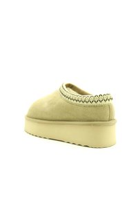 Merisell STAY  - Zapatos sin cordones - camel