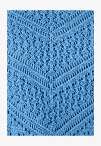 Seleccionado, bleu