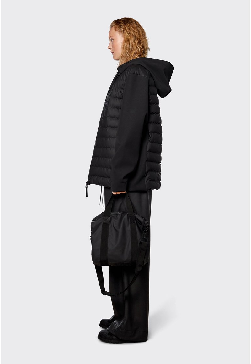 Damen Leichte Jacken | Rains TREKKER SCUBA Übergangsjacke black/schwarz - SF90475 Damen Leichte Jacken | Rains TREKKER SCUBA Übergangsjacke black/schwarz - SF90475