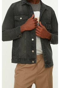 Trendyol Giacca di jeans - grey