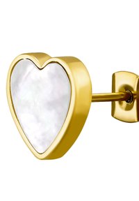 Orecchini a perno a forma di cuore in oro con un'inlay bianca e iridescente. Presentano una finitura lucida e un perno dritto per un indossamento sicuro.