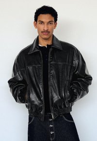 Bershka Műbőr dzseki - black