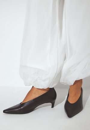 NA-KD Escarpins - black