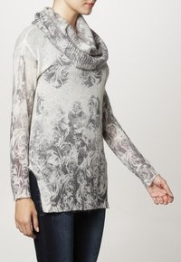 Sisley Neule - off-white