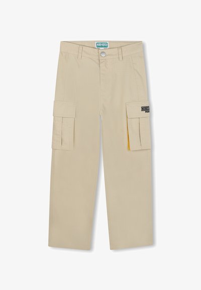 Pantalons cargo beiges à coupe décontractée, avec deux poches latérales, une fermeture à bouton et un logo "KENZO PARIS" sur la poche.