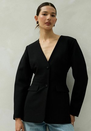 Next, REGULAR FIT - V-NECK COLLARLESS BLAZER  . - Blazer - black