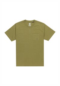 Oliven grøn T-shirt med korte ærmer lavet af bomuld, med en brystlomme med et lille logo, rund halsudskæring og lige kant.