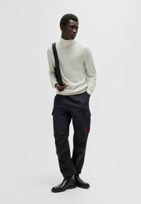 HUGO SAN THOMAS - Maglione - natural one
