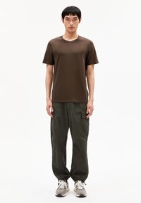 ARMEDANGELS JAAMES - T-shirt basic - tree shade