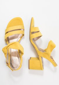 Marco Tozzi Riemensandalette - yellow