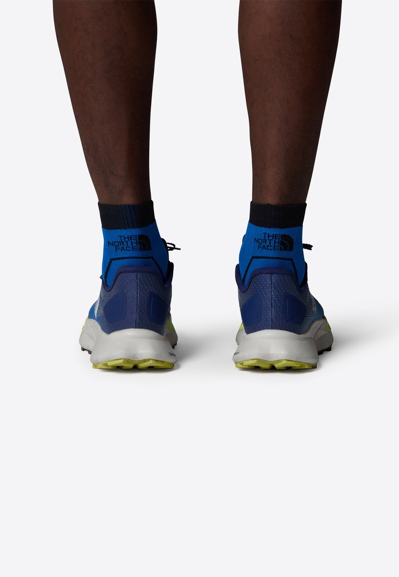 The North Face TRAIL RUN QUARTER SOCK - Calcetines - hero blue
