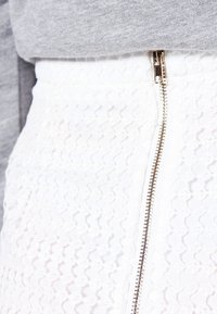 New Look Jupe crayon - white