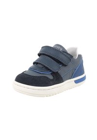 Sneakers blu e navy con chiusura a velcro in pelle e camoscio; suola in gomma; dettagli cuciti e logo sulla linguetta; design a taglio basso.