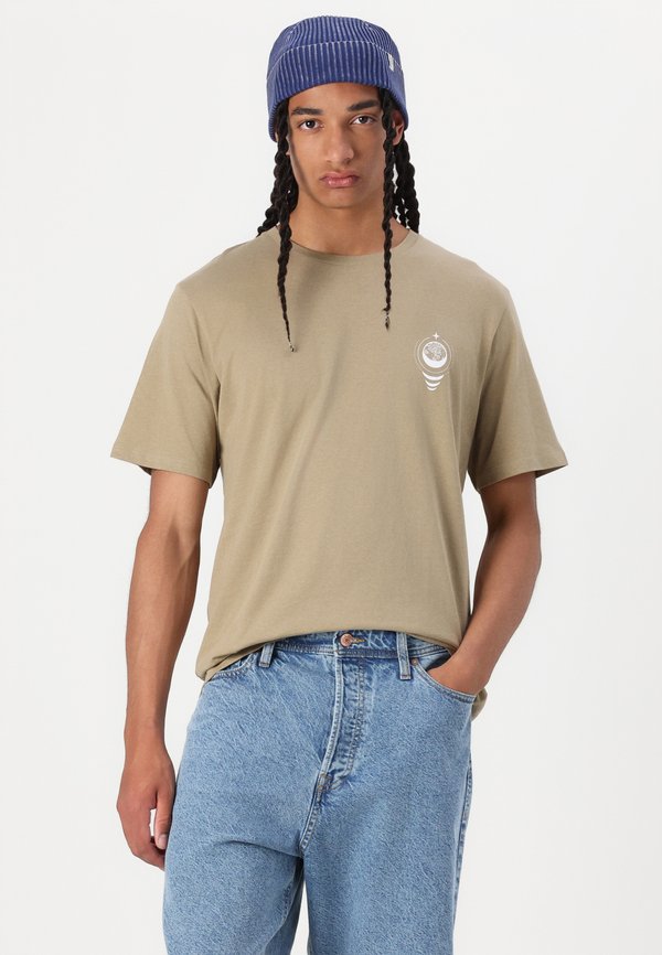 JJJACKIE TEE CREW NECK - Print T-shirt - coriander4