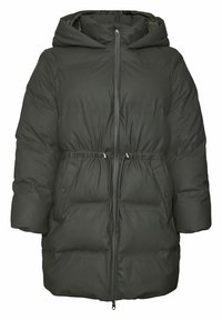 Manteau rembourré vert foncé avec capuche, fermeture éclair et taille ajustable. Il dispose de deux poches frontales et d'une texture lisse et matelassée.
