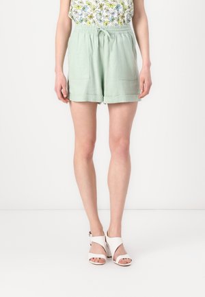 Shorts - fresh mint green