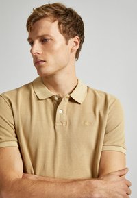 Pepe Jeans NEW OLIVER - Polotričko - khaki beige