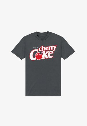 Šedé bavlněné tričko s velkým červeným a bílým grafickým nápisem "Užijte si Cherry Coke" s ilustrací třešně. Krátké rukávy.