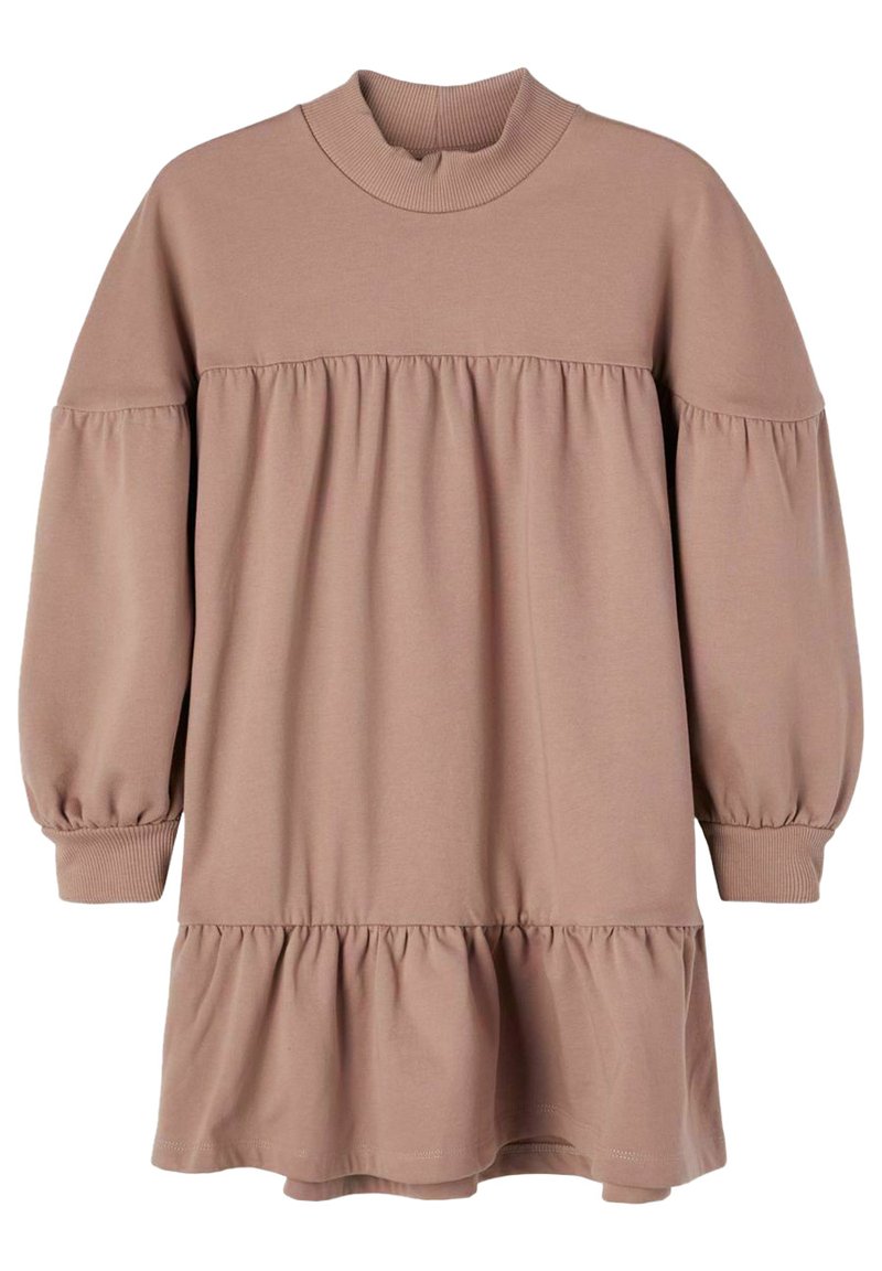 Brun, knælang kjole med en høj ribbet halsudskæring, ballonærmer og en samlet, lagdelt kant, lavet af et blødt, strækbart stof.